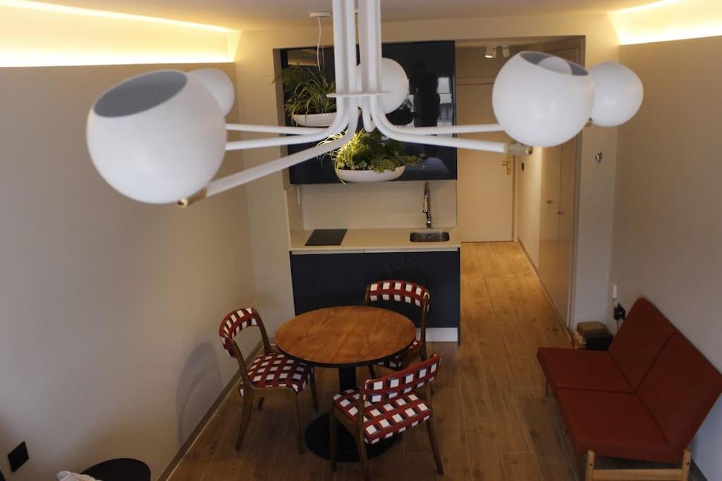Apartamento Por Temporada Centro Diseno Madrid Exterior photo